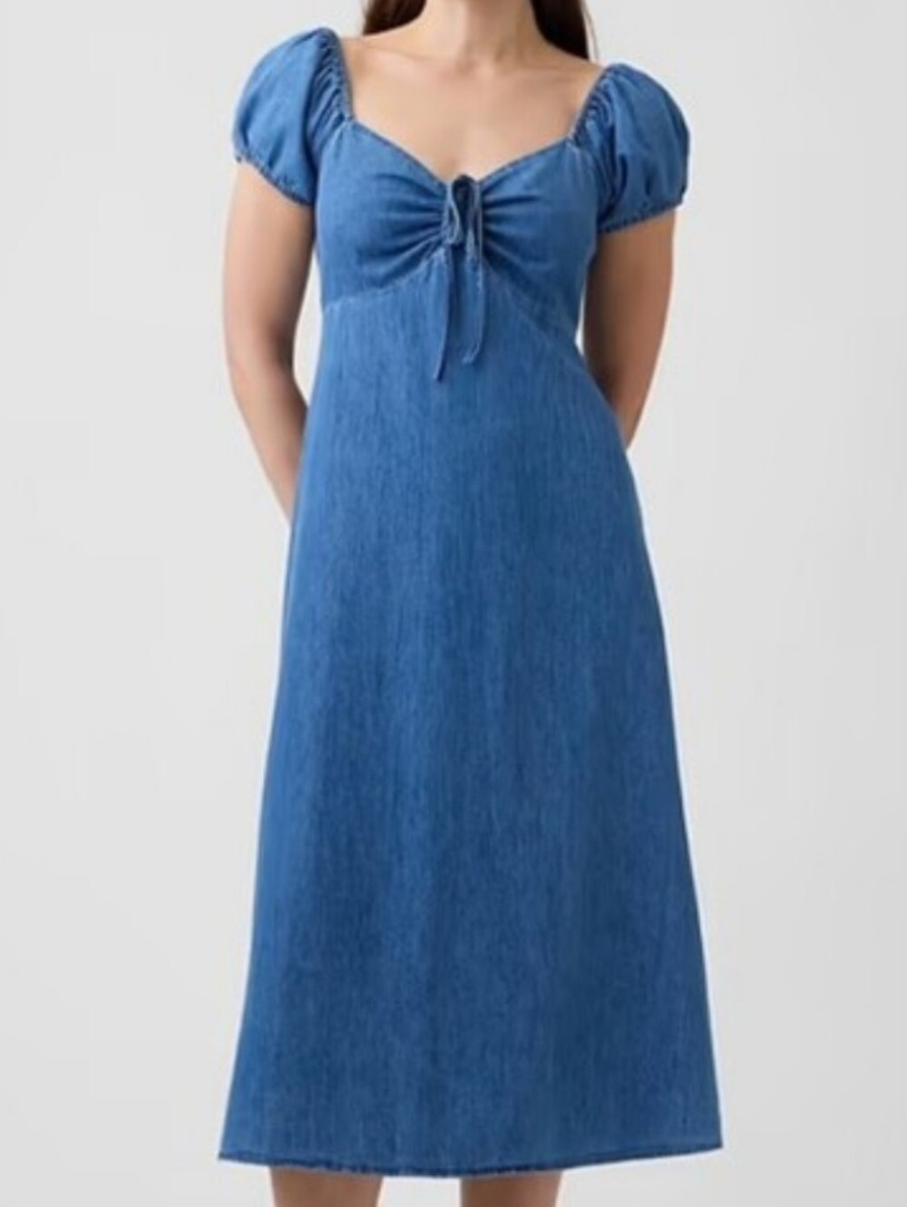 NWT - GAP Cotton Puff Sleeve Smocked Back Panel Medium Wash Midi Dress - Size M